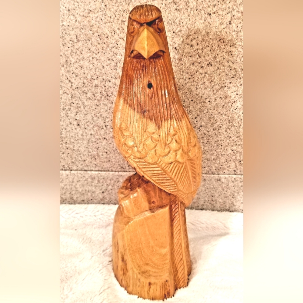Vintage Bald Eagle Hand Carved Wood Sculpture Statue Figurine American Folk Art